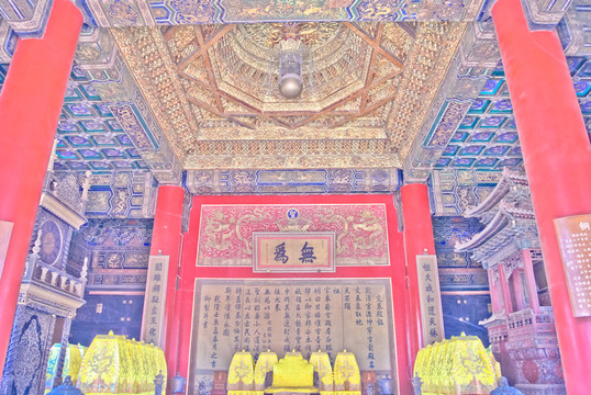蟠龍藻井