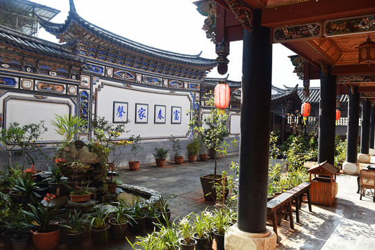 云南大理 喜洲嚴(yán)家民居
