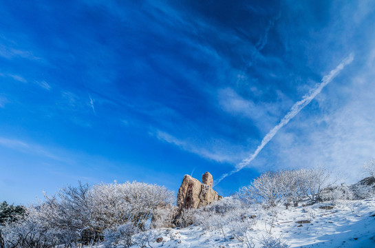 泰山雪景接片高清大圖