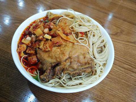 辣醬大排面