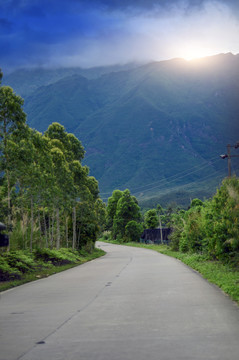 山間公路