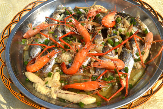 河蝦蒸子魚