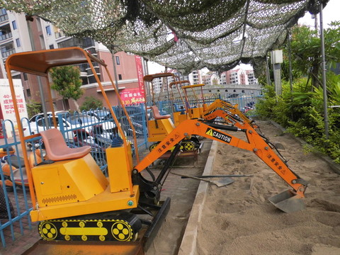 兒童鉤機(jī)