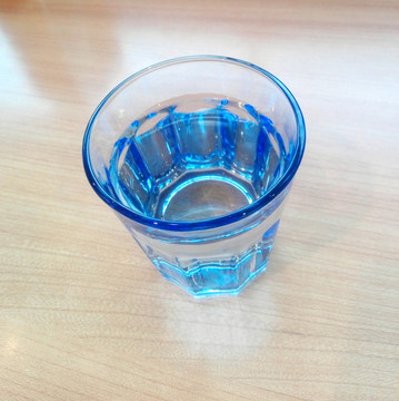 一杯水
