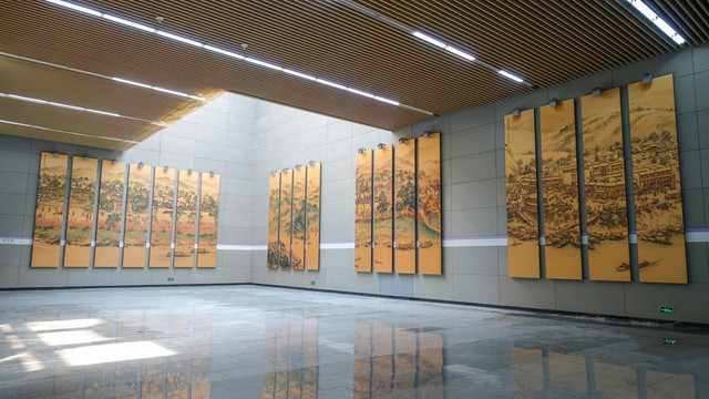 地鐵站大廳畫廊