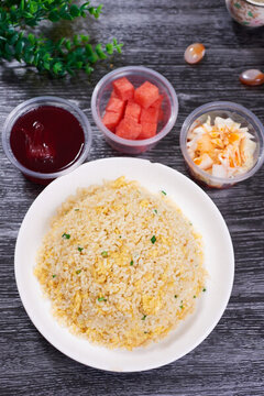 蛋炒飯?zhí)撞? loading=