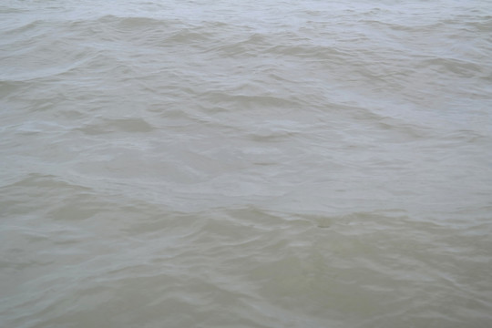 沙仔島銀洲湖水面波紋