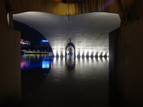 解放橋夜景