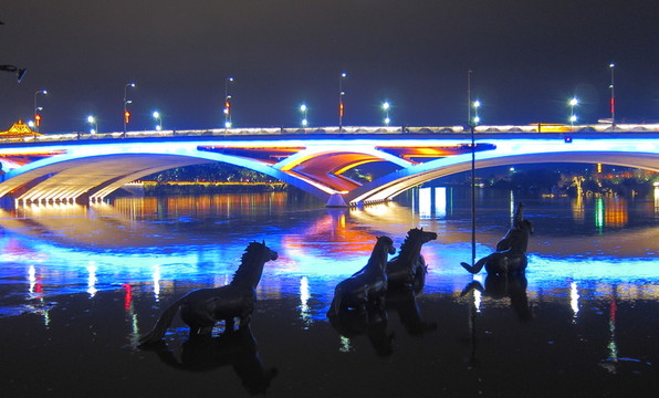 解放橋夜景