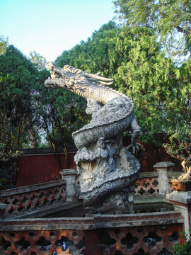 龍雕塑