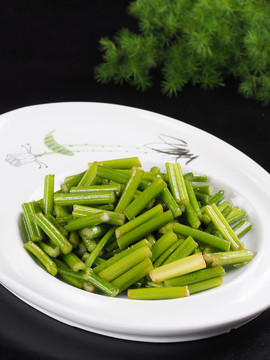 清炒鮑芹