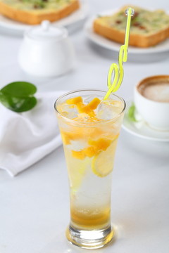 水果冷飲