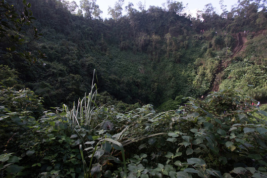 雷瓊火山口