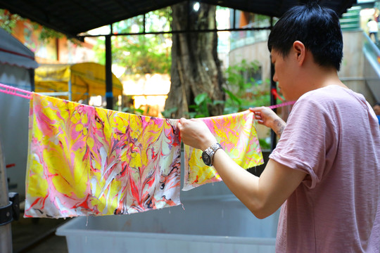 body marbling作品