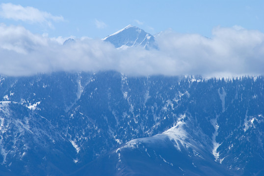 云中山