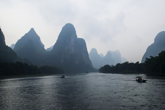 漓江煙雨