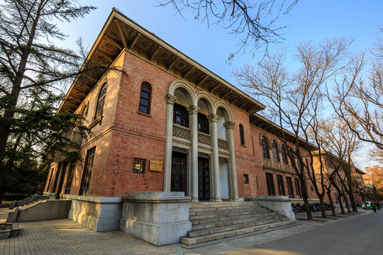 北京清華大學(xué)第二教學(xué)樓