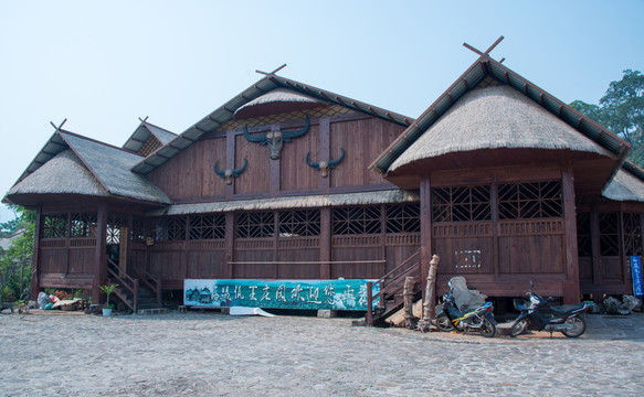 佤族村寨