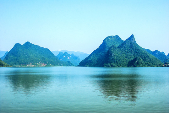 水庫風(fēng)光