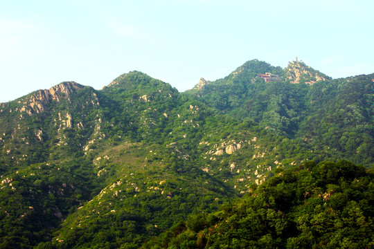 叢山峻嶺 山脈 山巒 大山
