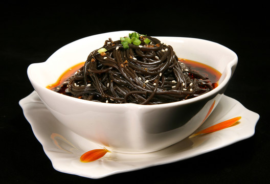 酸辣蕨根粉
