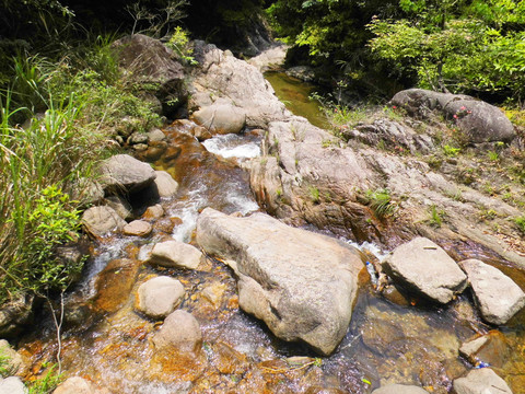 山間流水