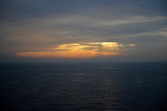 海上