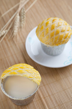 菠蘿包