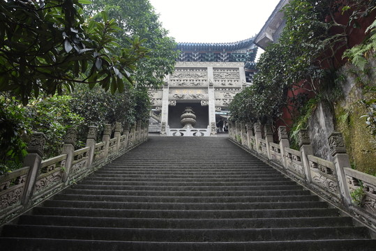 龍隱禪院