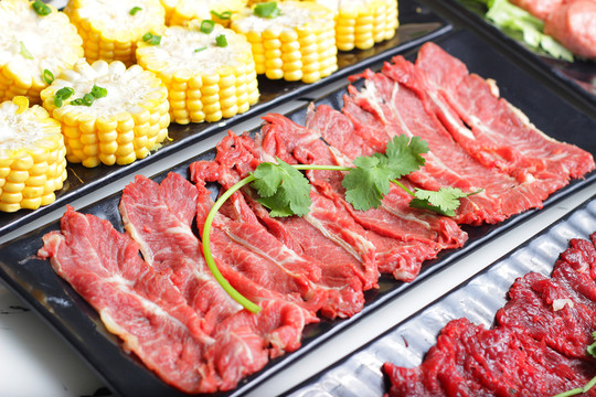 匙柄 潮汕牛肉火鍋