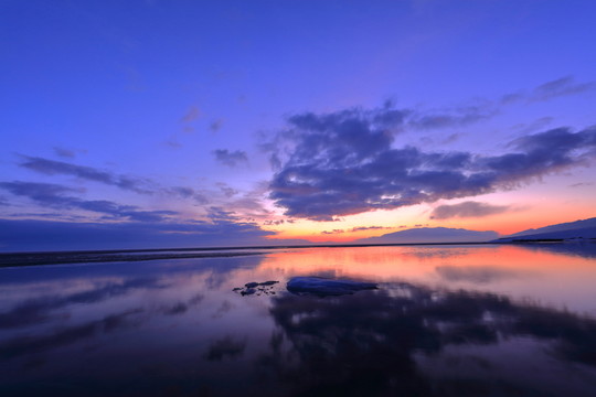 賽里木湖