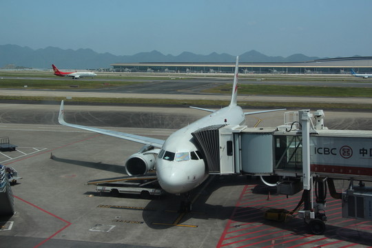 機(jī)場(chǎng)