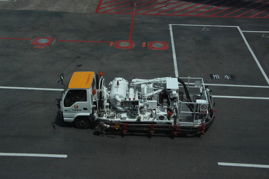 機場加油車