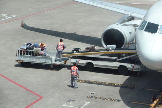飛機(jī)行李裝運(yùn)