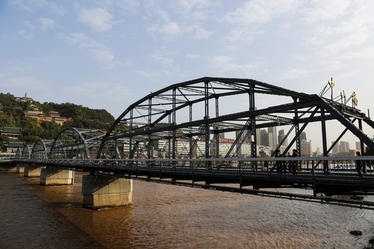 黃河第一橋