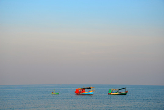 夕照海邊