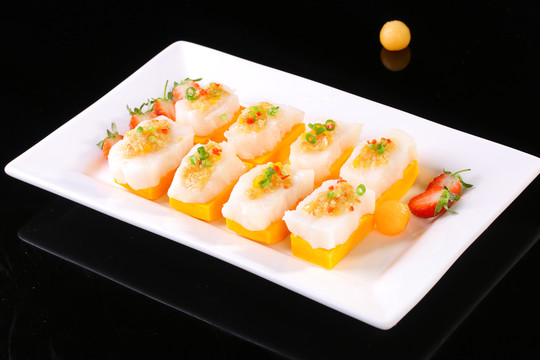 金蒜蒸銀鱈魚