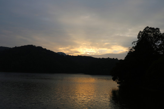 圭峰山綠護桃源景區(qū)