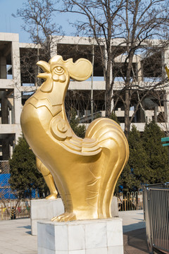 金雞雕塑