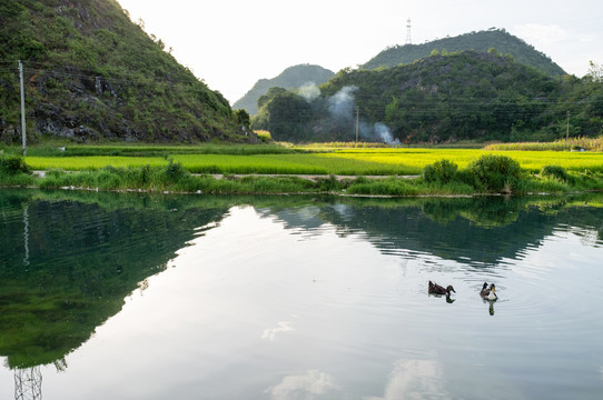 鄉(xiāng)村生活