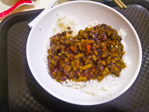 鹵肉飯 魯肉飯