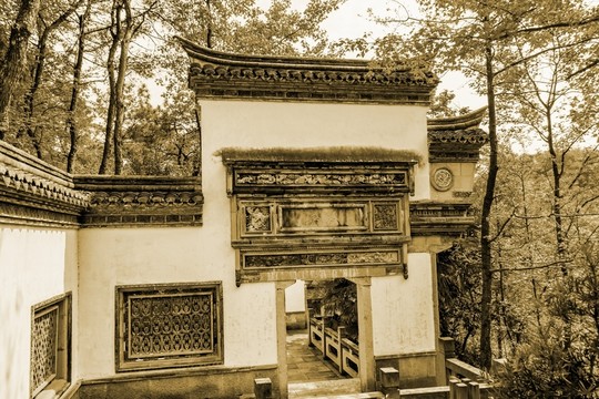 垂門 白墻灰瓦建筑