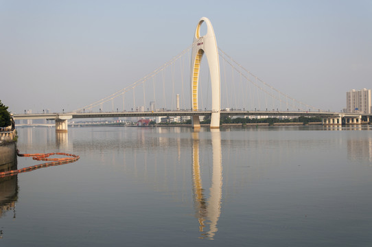 廣州獵德大橋