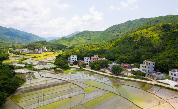 鄉(xiāng)村 山村 田野