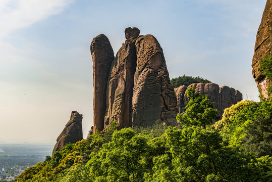 龜峰世界地質(zhì)公園