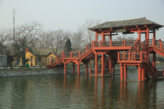 清明上河園