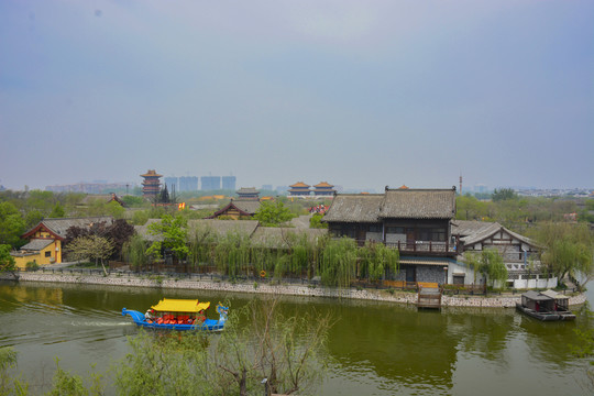 清明上河園