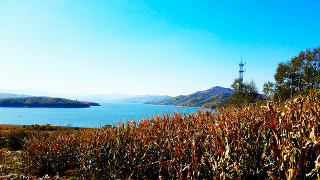 吉林松花湖五虎島風(fēng)光