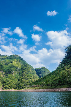 水庫風(fēng)光