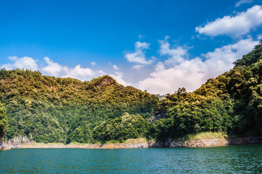 水庫風(fēng)光